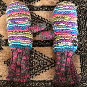 Lululemon Knit Mittens
